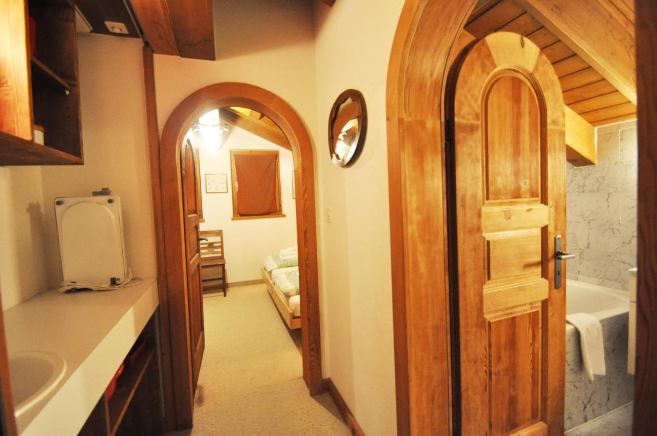 Haus Tiefbach - Apartment Cervino Zermatt Exteriör bild