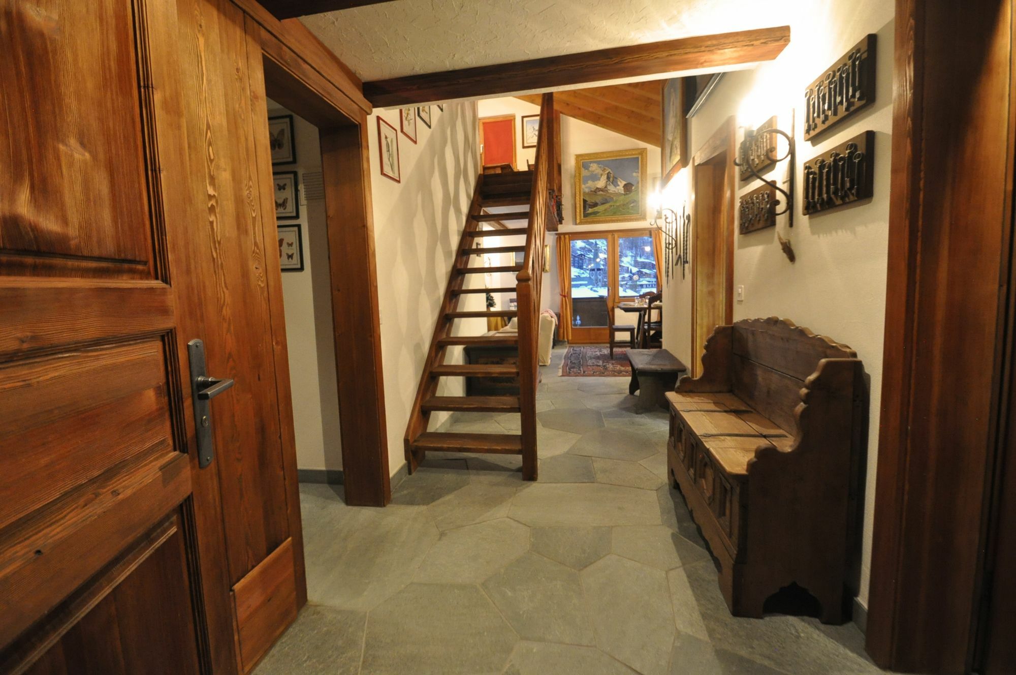 Haus Tiefbach - Apartment Cervino Zermatt Exteriör bild