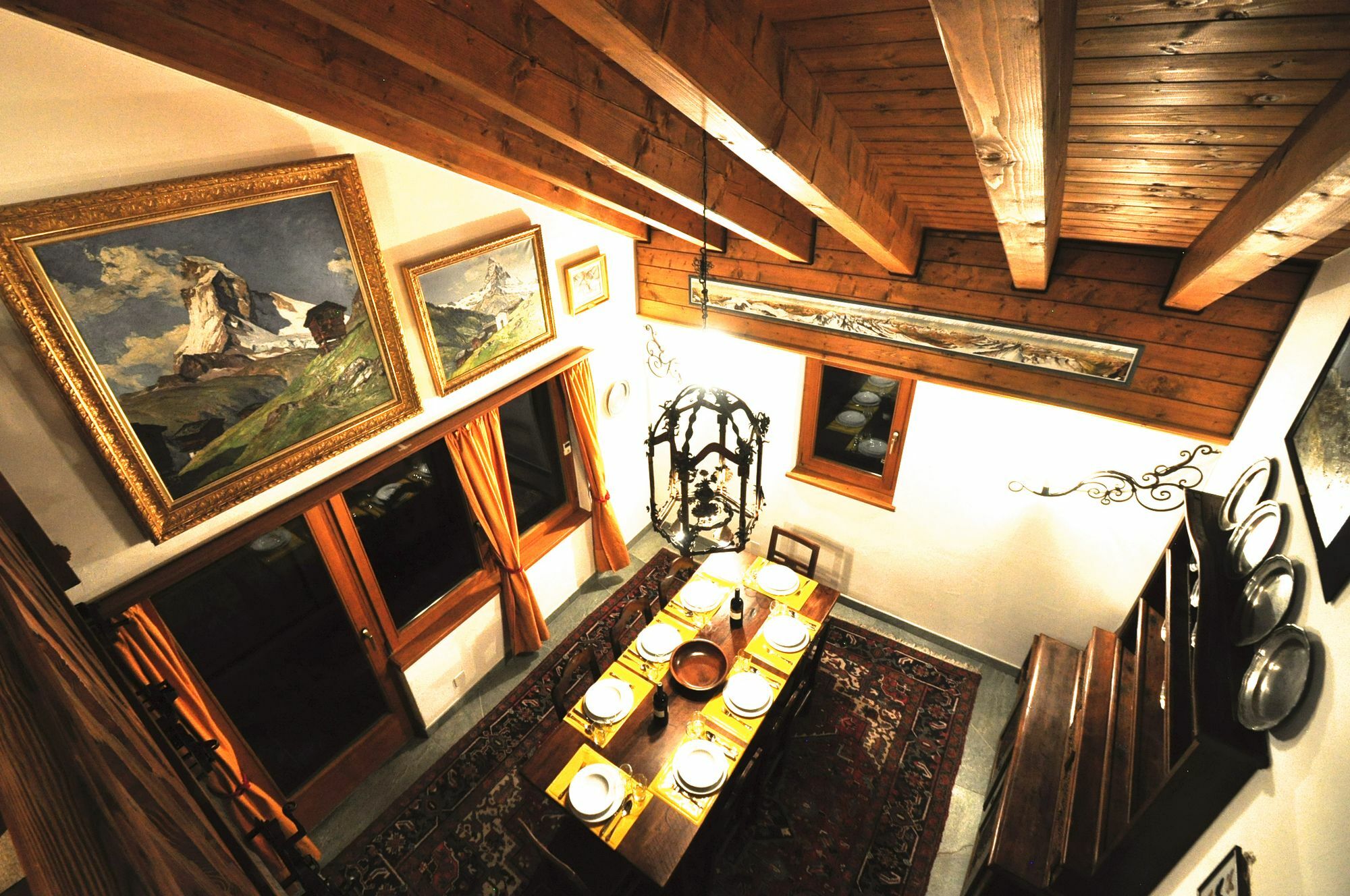 Haus Tiefbach - Apartment Cervino Zermatt Exteriör bild